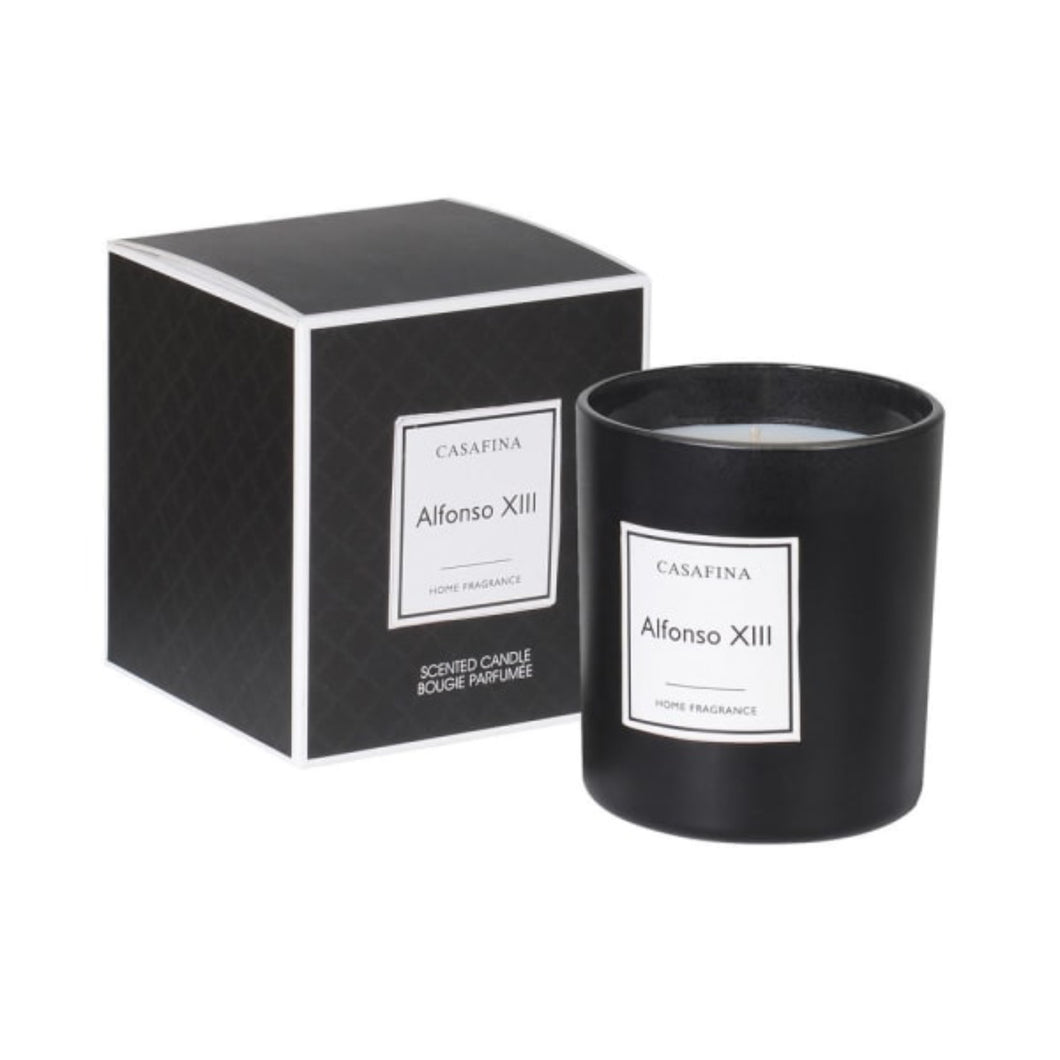 The Alfonso black and white candle merges pomegranate, spices and smokey oud, bringing to mind the moorish influence on Andalusia. It comes boxed making it a perfect gift, part of the Studio Electric homeware range.
