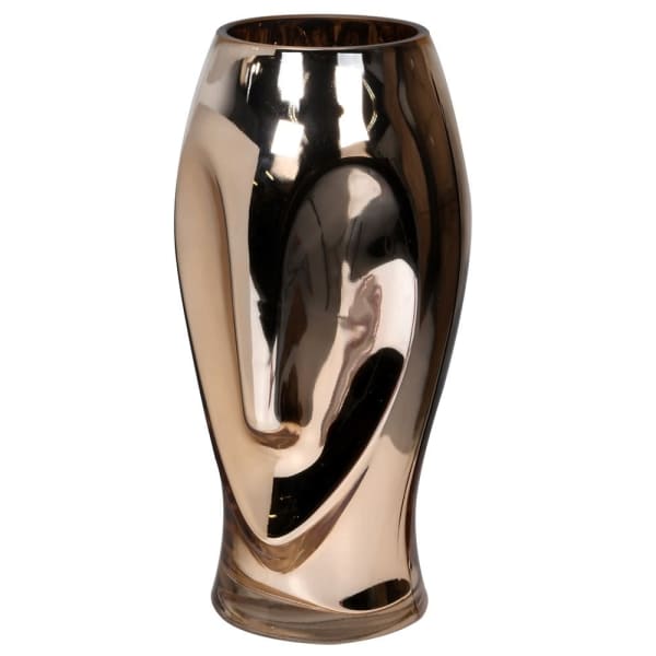 This gold face glass vase presents a modern take on a deco inspired design. Part of the Studio Electric homeware range.